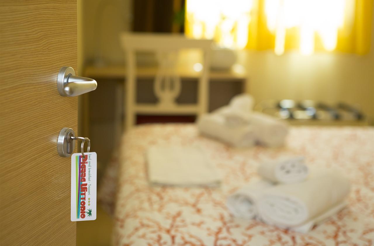 B&B Piazza Vittorio Trapani Exteriör bild