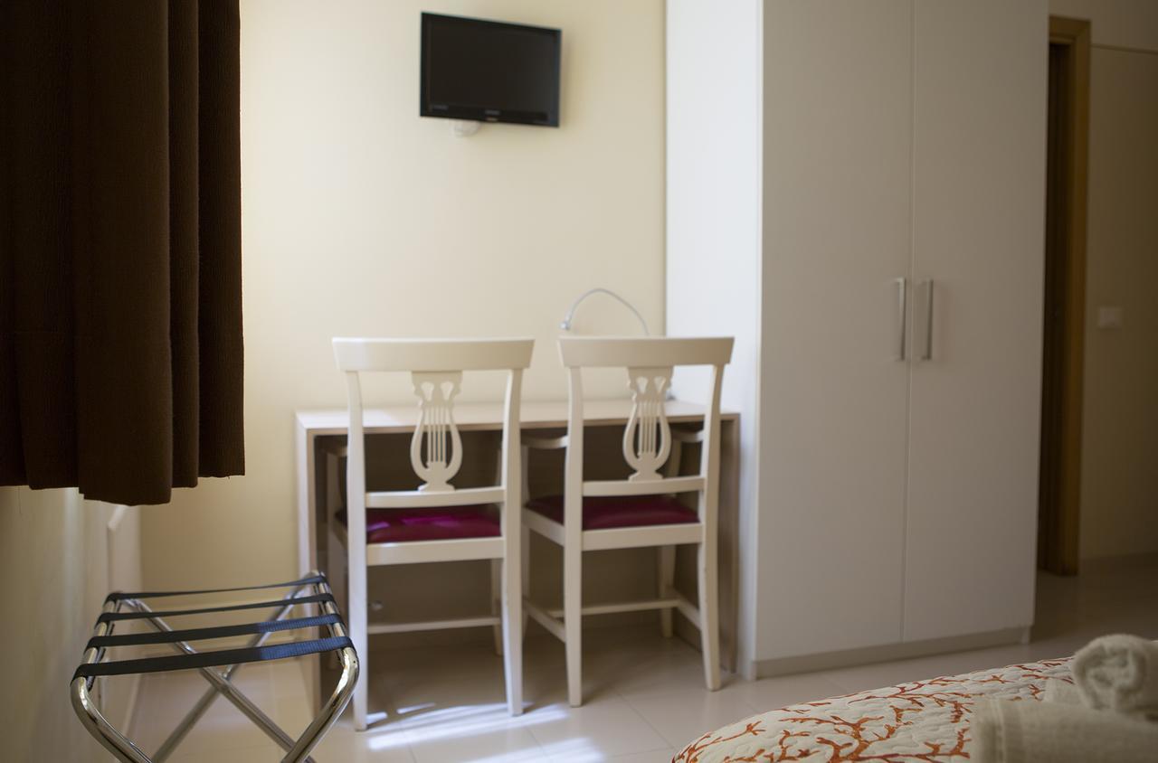 B&B Piazza Vittorio Trapani Exteriör bild